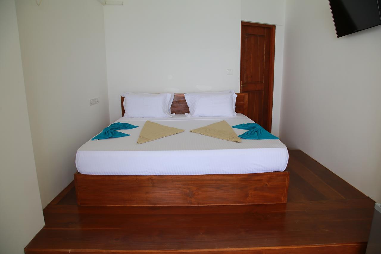 Wave Beach Resort Unawatuna Εξωτερικό φωτογραφία